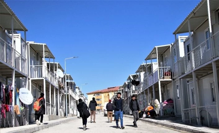 Deprem bölgesi Elazığ’da 3 bin kişilik konteyner kentler hazır, 529 aile yerleşti