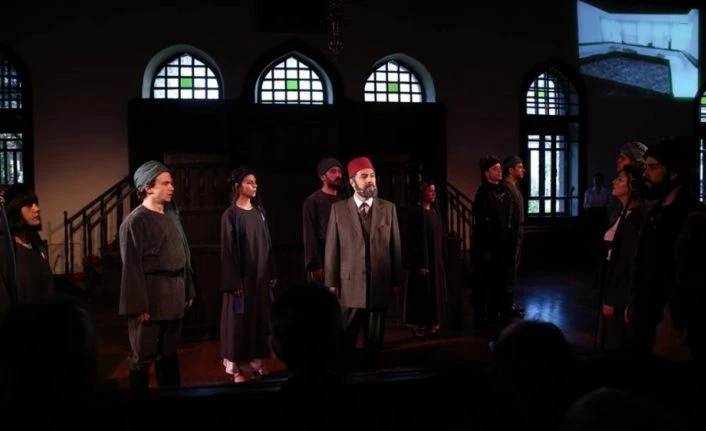 Devlet Tiyatroları İstiklal Şairi