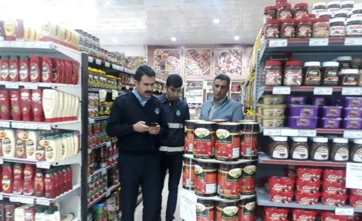 Edremit Belediyesi korona virüs fırsatçılarına karşı harekete geçti