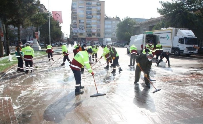 Elazığ’da korona virüsüne karşı kapsamlı temizlik