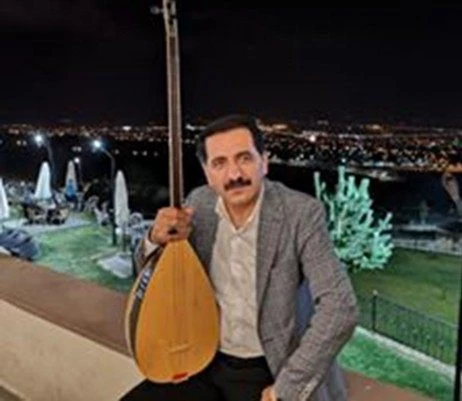 Erzurumlu sanatçıdan besteli ‘Evde Kal’ çağrısı