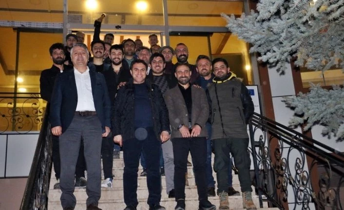 Genç Şavak Derneği şampiyon takım ile buluştu