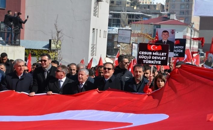Hakkari halkı İdlib şehitleri için tek yürek oldu