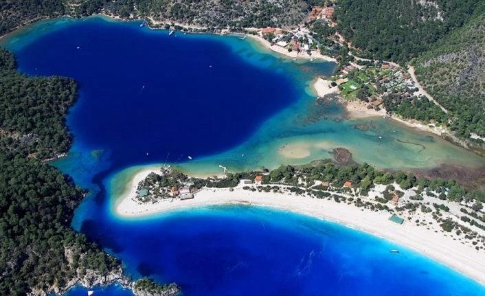 İngiltere güvenli tatil için 