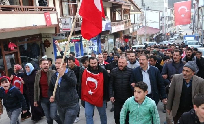İspirliler Bahar Kalkanı Harekatı’na destek için yürüdü