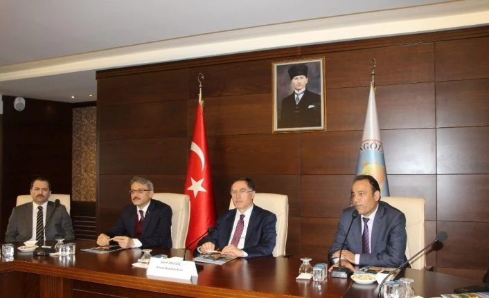 Kamu Başdenetçisi Malkoç: “Türkiye bu süreci (korona virüs) başarıyla yürüttü”