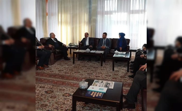 Kırkpınar’dan Rektör Çomaklı’ya ziyaret
