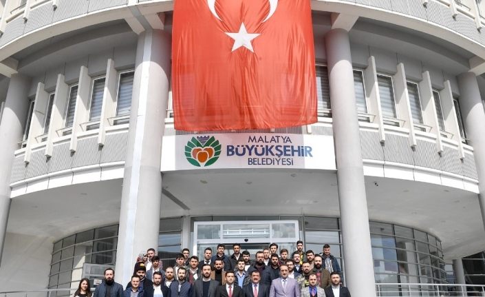 Malatya’a maça gelen taraftarlara Türk Bayrağı dağıtılacak