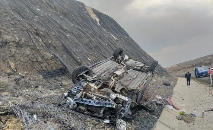 Malatya’da otomobil takla attı: 3 yaralı