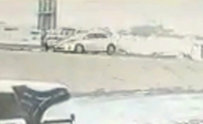 (Özel) Tatvan’daki kaza anı kamerada