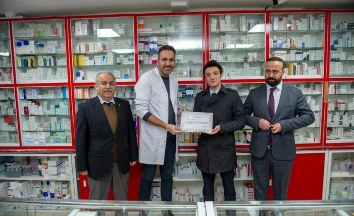Van'da tüketici dostu iş yerlerine teşekkür belgesi