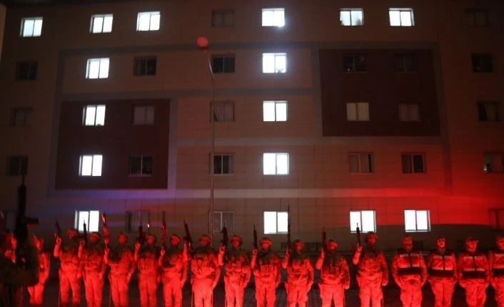 Üniversite öğrencilerinden Mehmetçiğe destek