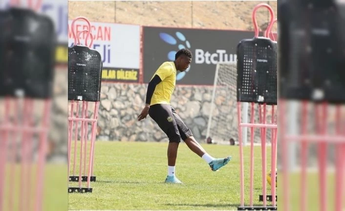 Yeni Malatyaspor’da futbolcular tesisleri dönüşümlü kullanıyor