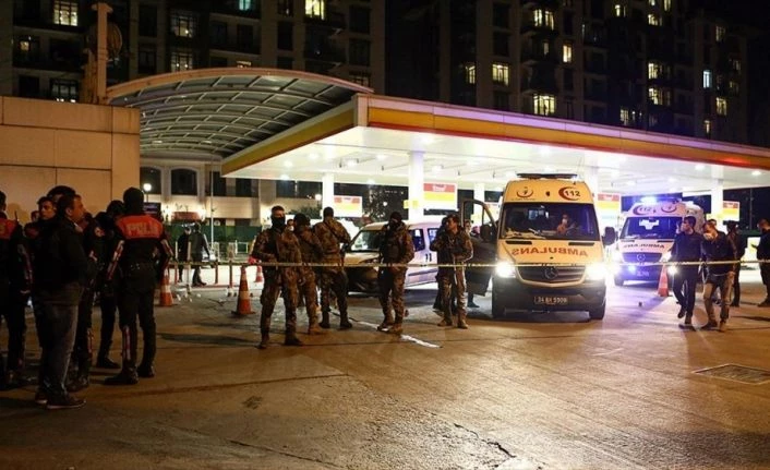 Beyoğlu'nda polise silahlı saldırı