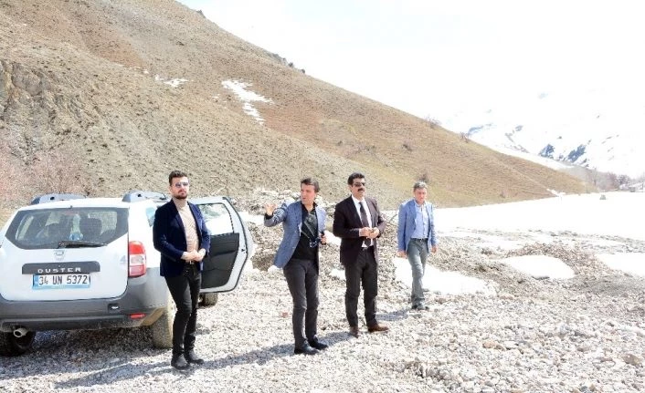 Çatak’taki enerji nakil hatlarında bakım ve onarım