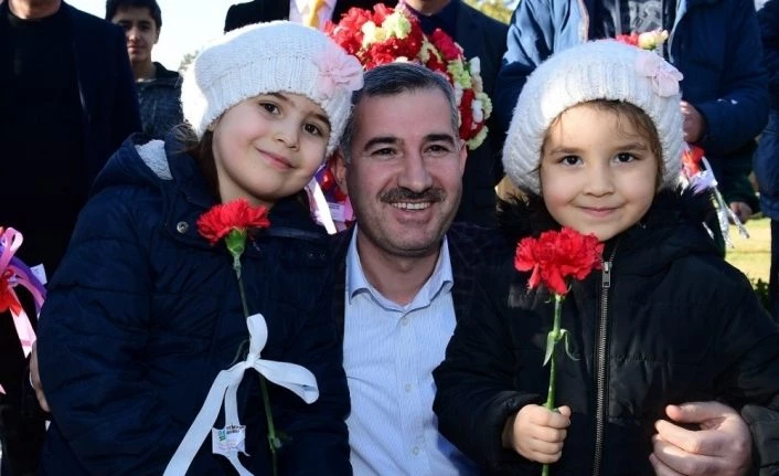 Çınar’dan 23 Nisan mesajı