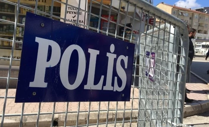 Elazığ’a Korona tedbiri, bazı caddelere yaya kısıtlaması getirildi