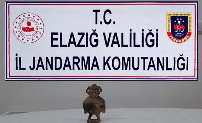 Elazığ’da "Hitit" dönemine ait heykel ele geçirildi