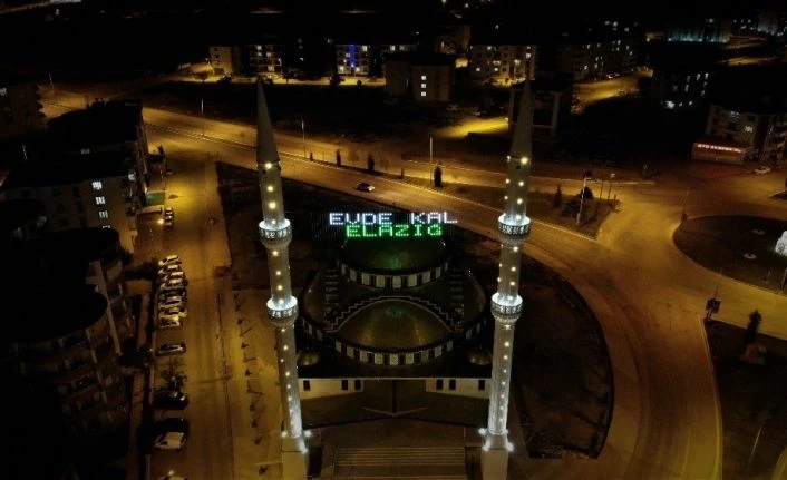 Elazığ’da mahyalı "Evde Kal" uyarısı