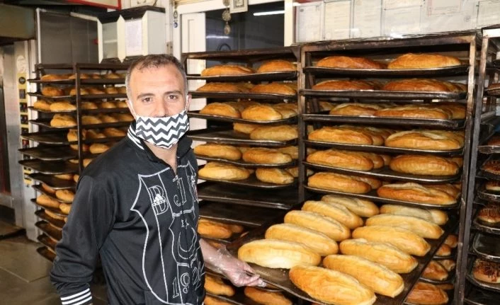 Fırıncılar siparişleri evlere götürüyor