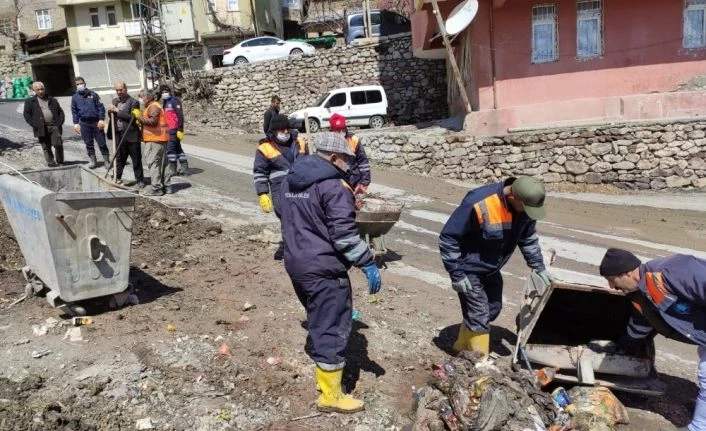 Hakkari’de bahar temizliği