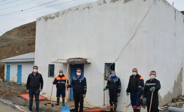 Hakkari’de içme suyu depoları yıkandı