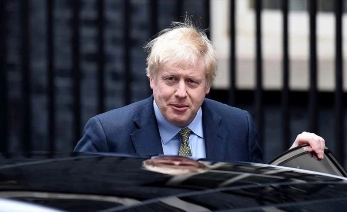 İngiltere Başbakanı Johnson 22 gün sonra görevine döndü