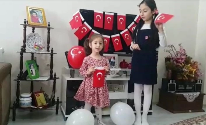 Kars’ta jandarma ve polis köylerdeki çocukların bayramını kutladı