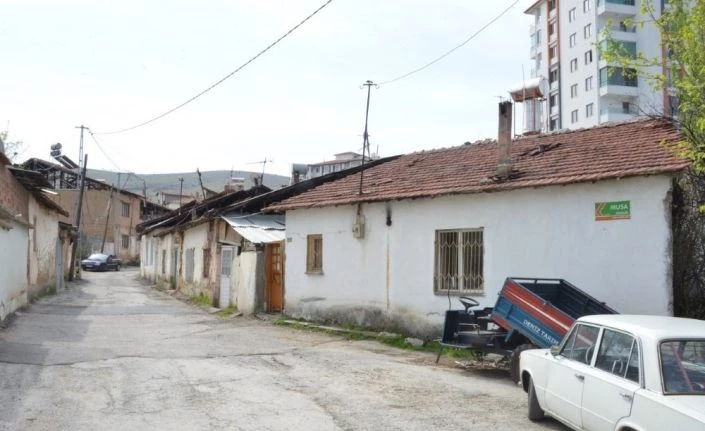 Mersedes Kadir’in ismi doğduğu sokağa verilecek