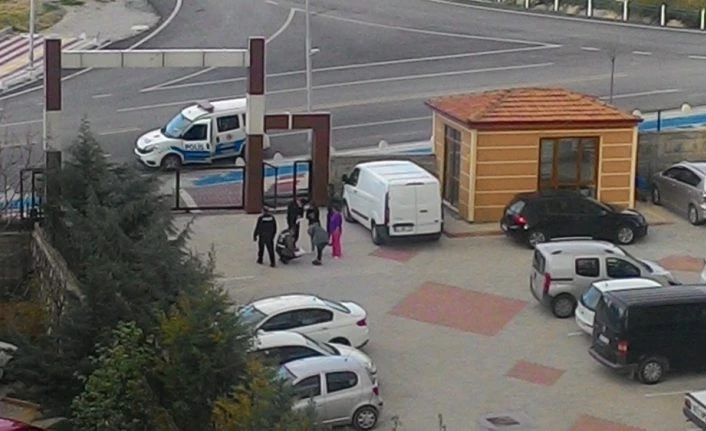 Sokağa çıkma kısıtlamasına uymayınca ceza aldılar