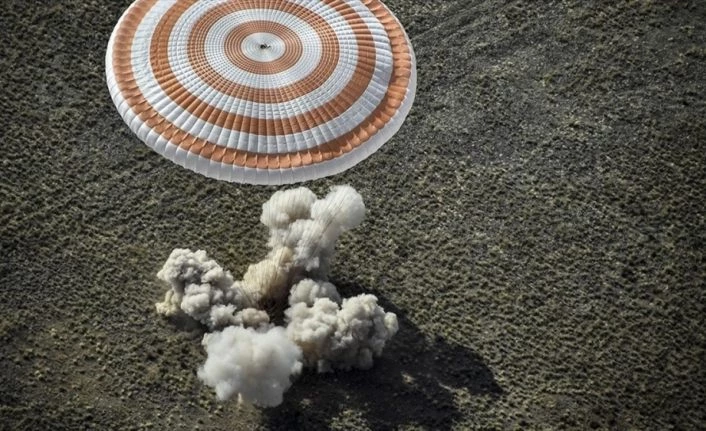 Soyuz MS-15 kapsülü dünyaya döndü