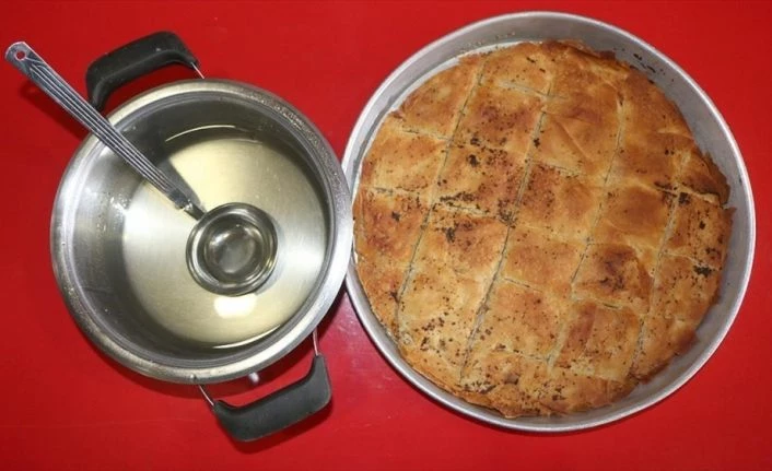 Tescilli lezzeti İncelek tatlısı iftar sofralarını süslüyor