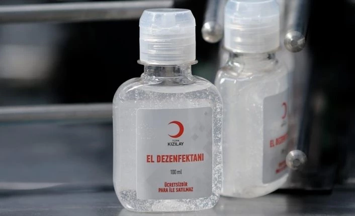 Türk Kızılay ihtiyaç sahiplerine el dezenfektanı dağıtacak