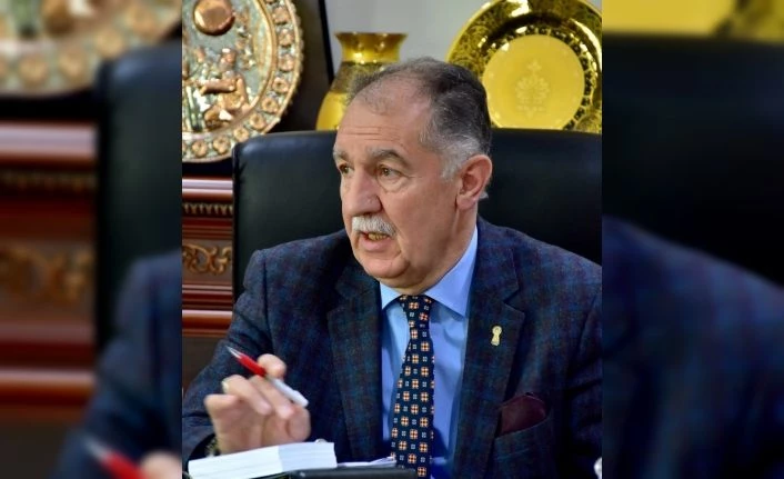 Vakıflar gereğini yaptı, kiralar ertelendi
