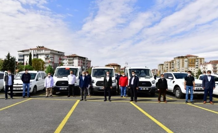 Yeşilyurt’ta yardım kolileri ihtiyaç sahiplerine ulaştırıldı