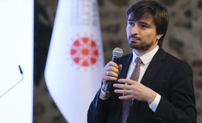 AFAD Başkanı Mehmet Güllüoğlu: Türkiye, pandemi sürecini başarıyla yönetti