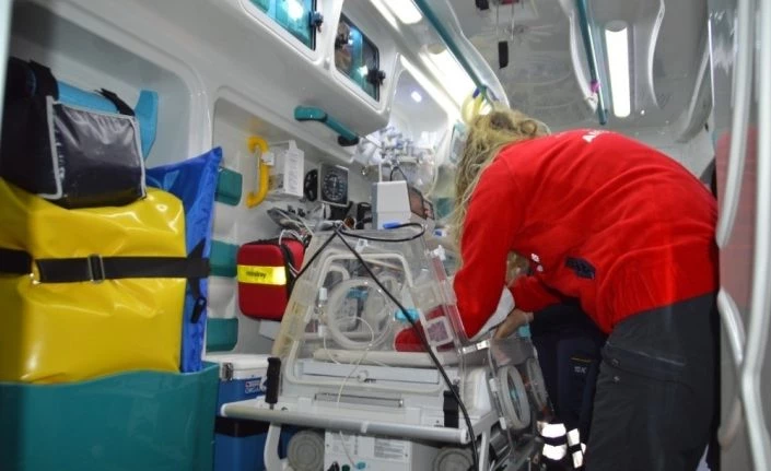 Ambulans uçak Ağrılı bebekler için havalandı