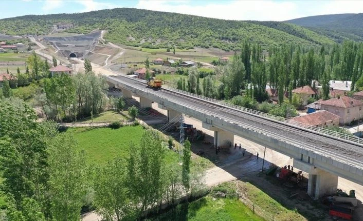 Ankara-Sivas YHT hattında sona doğru