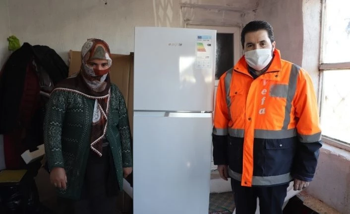 Başkan Sayan, ihtiyaç sahiplerine ulaşmaya devam ediyor