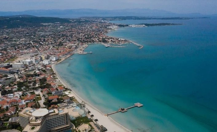 Çeşme Kovid-19 sonrası turizm sezonuna hazırlanıyor