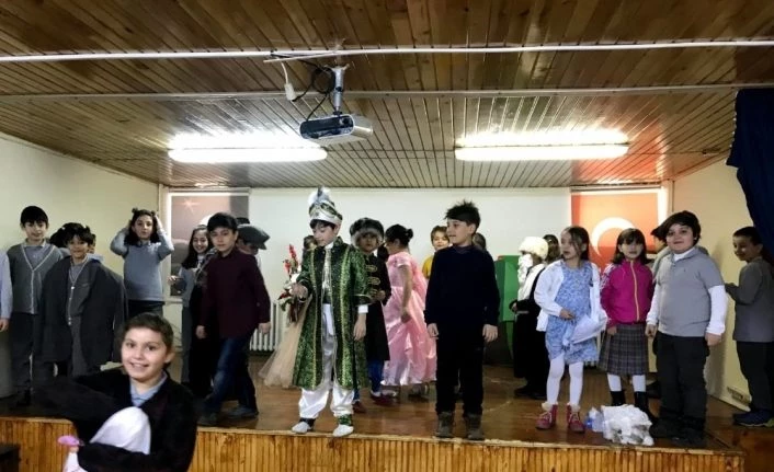 Dünyanın dört bir yanından çocuklar masallarla buluştu