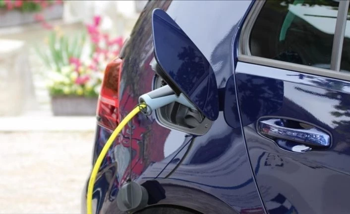 Elektrikli veya hibrit araçların sayısı katlanarak artıyor