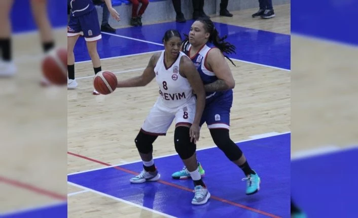 Kia Vaughn, Fenerbahçe’de
