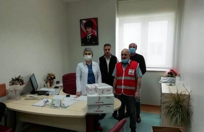 Kızılay Yakutiye İlçe Başkanlığı’ndan vatandaşa yardım