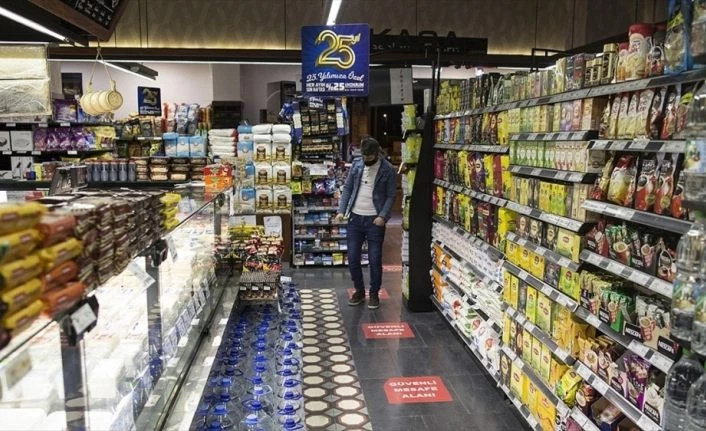 Kovid-19 salgınının başında gıdaya, sonra günlük ürünlere talep arttı
