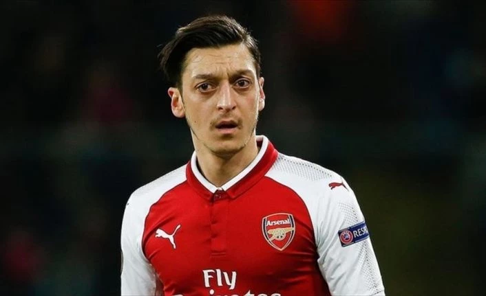 Mesut Özil Türk Kızılaya 713 bin lira bağışta bulundu