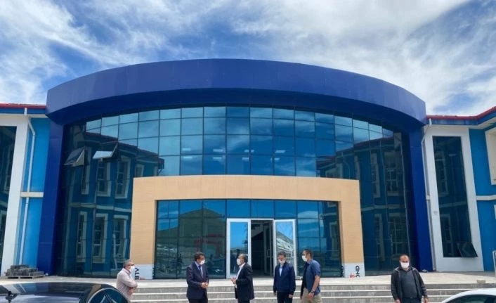 AK Parti Van Milletvekili Arvas, Van Et Kombinasında incelemelerde bulundu