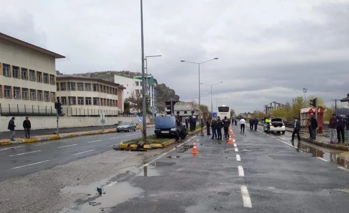 Pasinler’de trafik kazası: 1 ölü