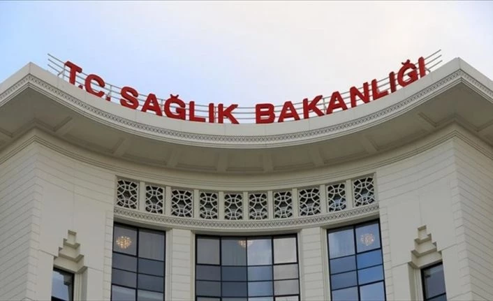 Sağlık Bakanlığından sahte telefon uygulamasıyla dolandırıcılık uyarısı
