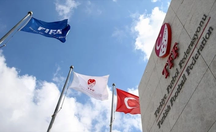 TFF Sağlık Kurulu Süper Lig takım doktorlarıyla online toplantı yaptı